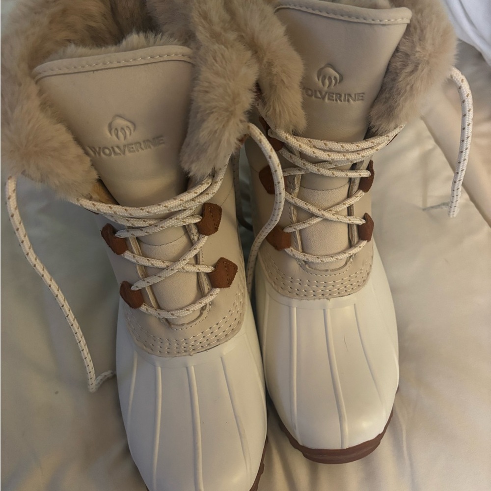 Wolverine Women's Tan and Cream Winter Boots